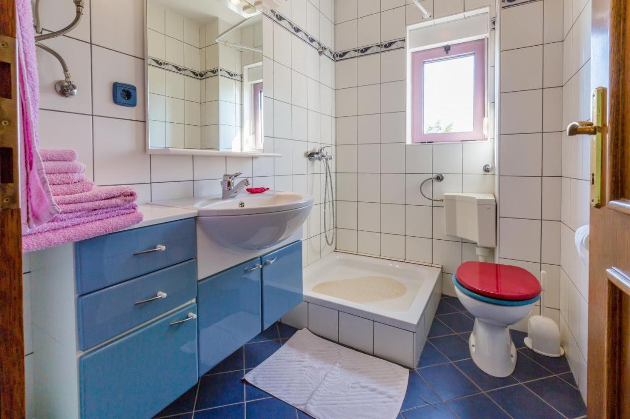 Apartmani Rino Драмал Екстериор снимка