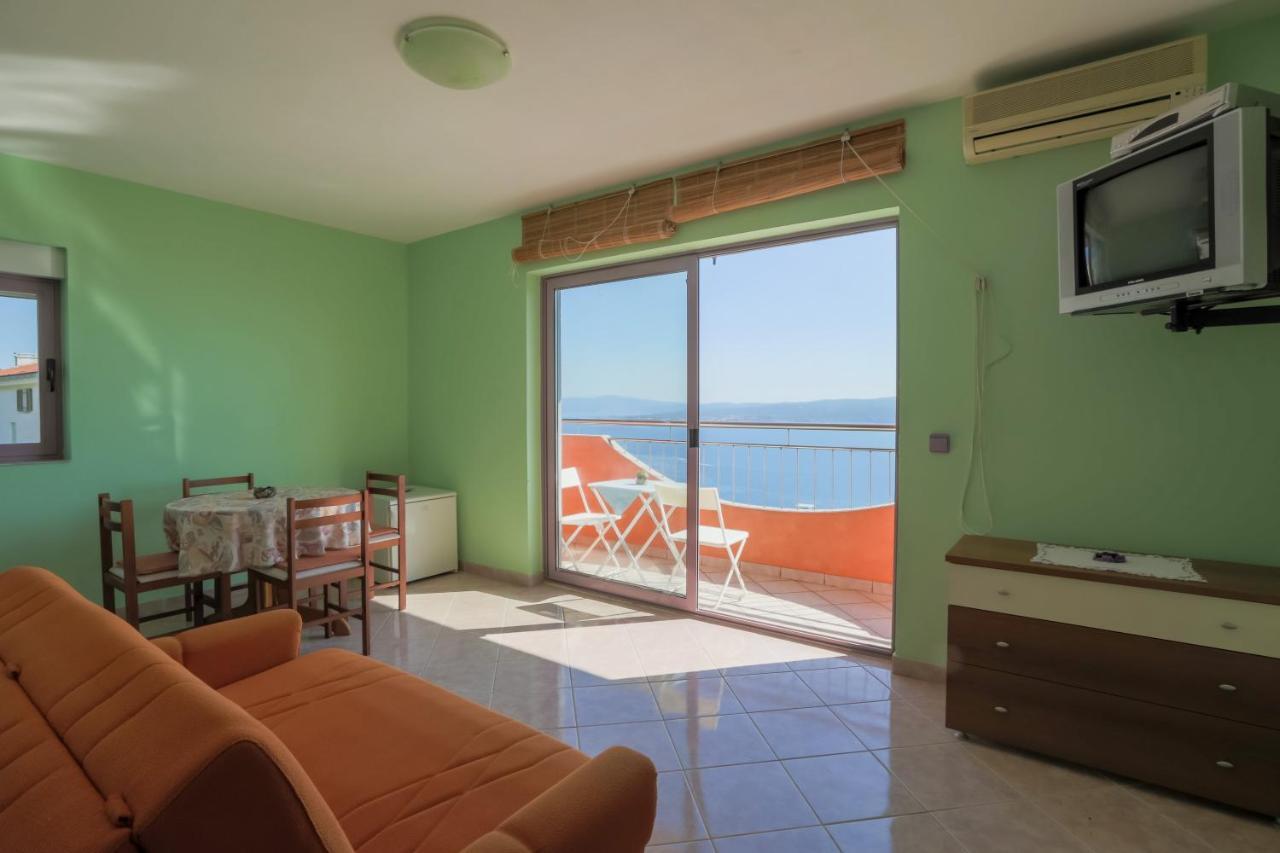 Apartmani Rino Драмал Екстериор снимка