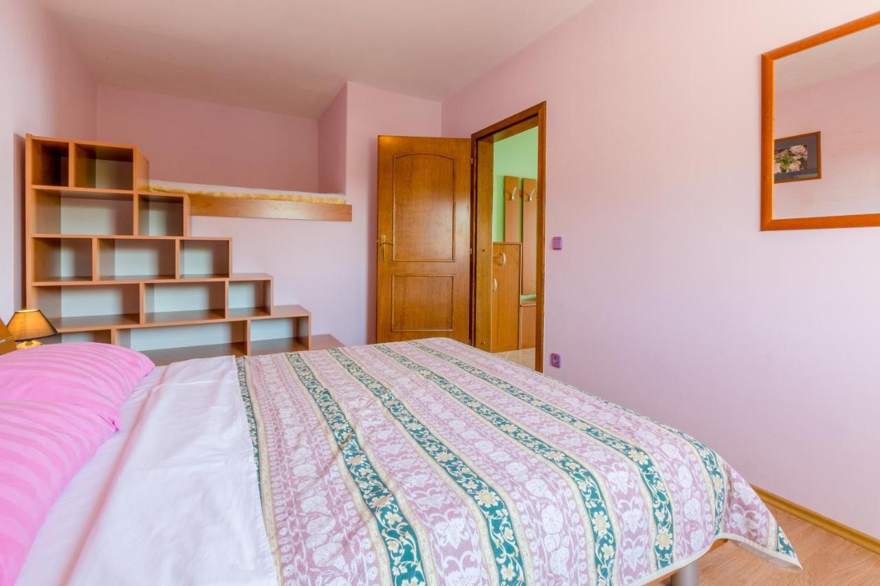 Apartmani Rino Драмал Екстериор снимка