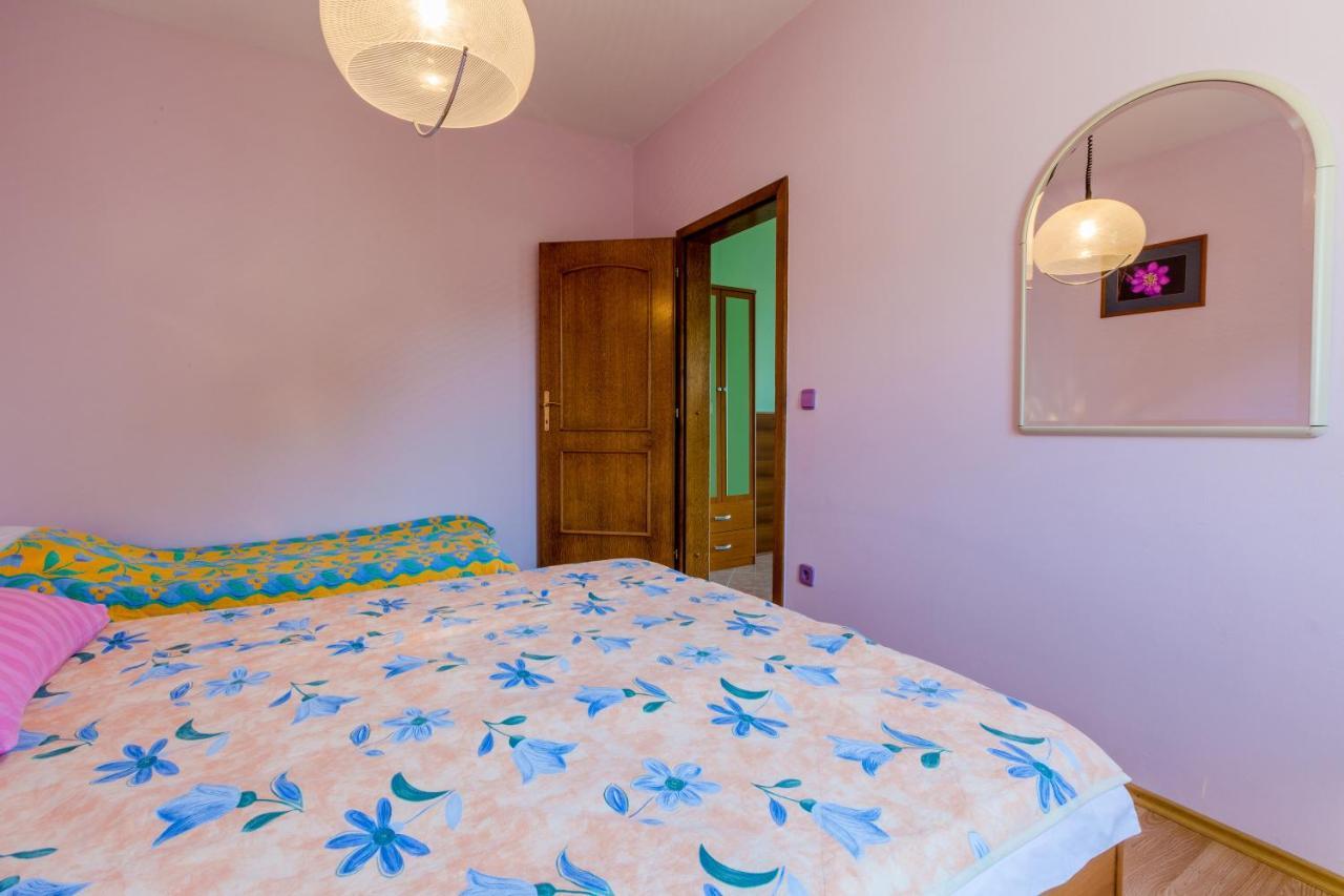 Apartmani Rino Драмал Екстериор снимка