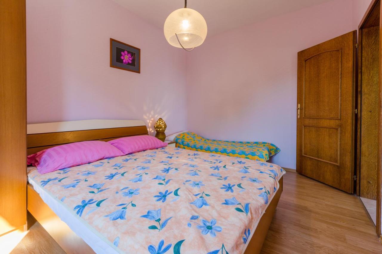 Apartmani Rino Драмал Екстериор снимка
