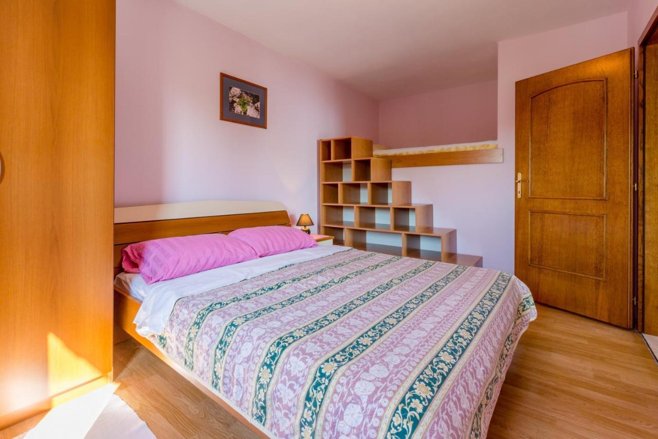 Apartmani Rino Драмал Екстериор снимка