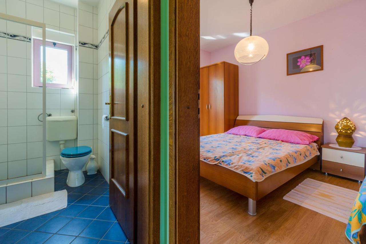 Apartmani Rino Драмал Екстериор снимка